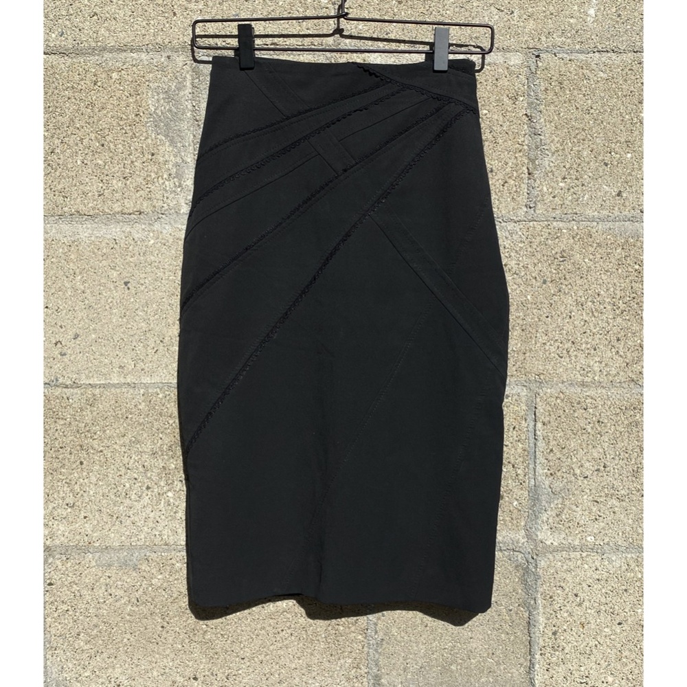 Karen Millen - Black Pencil Skirt - size 4